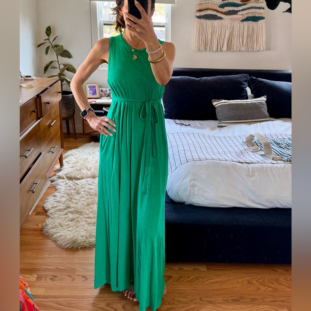 Velvet by Graham Spencer Edith Sleeveless Maxi Dress - small